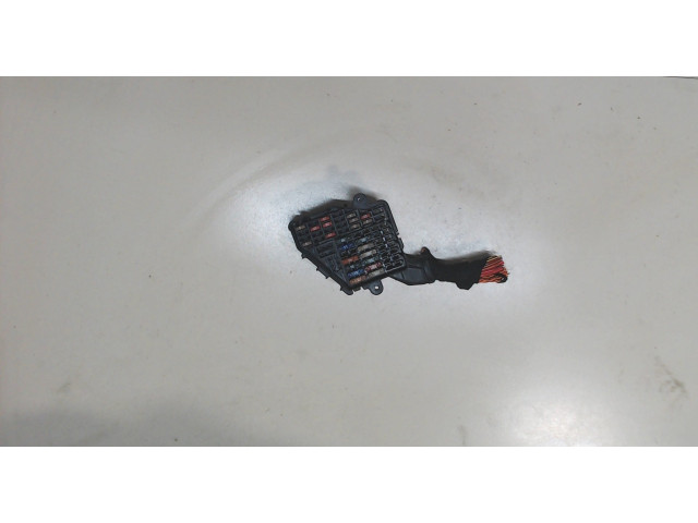 Блок предохранителей Audi A4 (B7) 2005-2007 8D2941824
