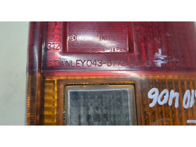 Задний фонарь