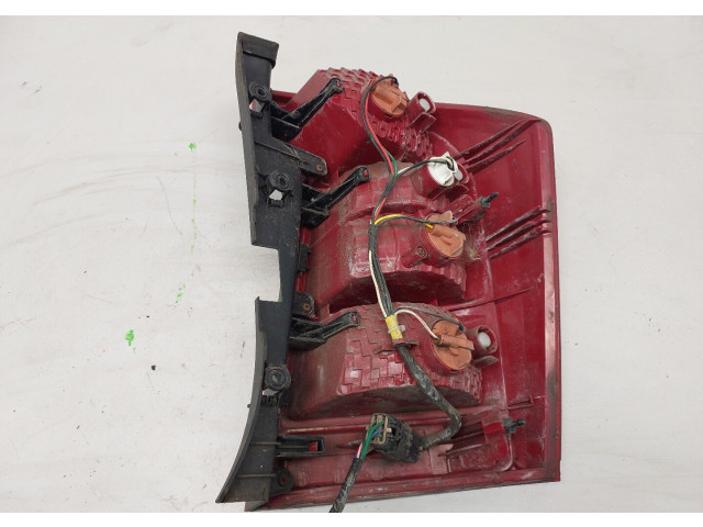 Задний фонарь        KIA Carens 2006-2012 