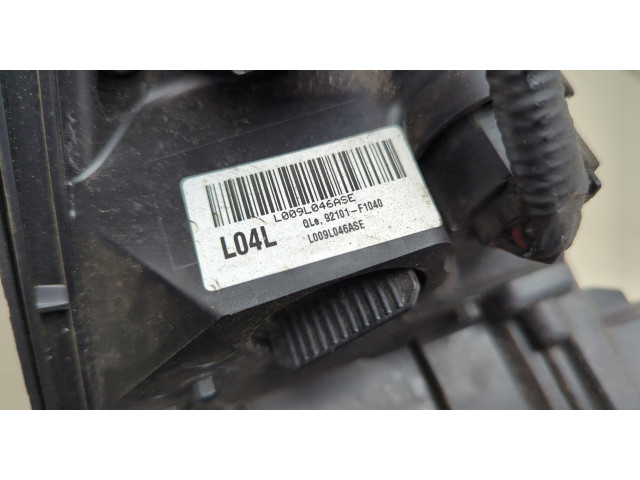 Фара передняя  KIA Sportage 2016-2022 левая 