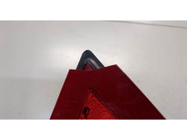 Задний фонарь          