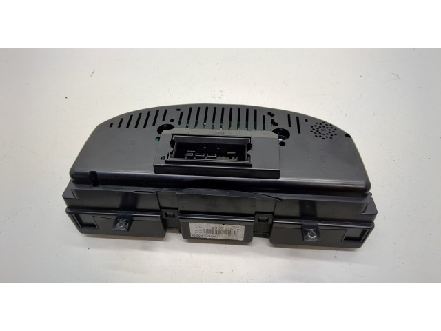 Панель приборов  Volkswagen Passat 6 2005-2010       3C0920970R     