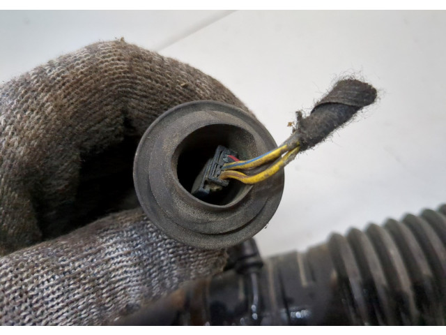 Стойка амортизатора  Mercedes S W220 1998-2006 A2203205013     