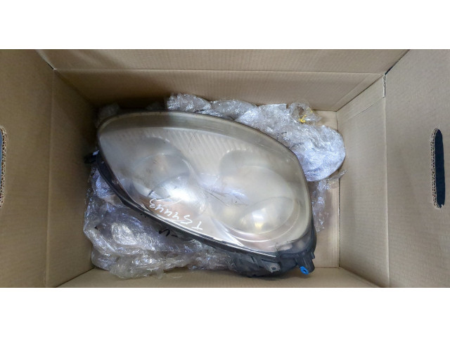 Фара передняя Volkswagen Jetta 5 2004-2010 левая