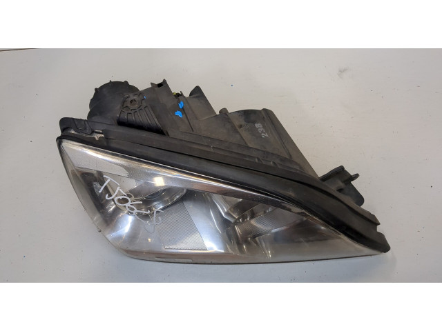 Фара передняя  KIA Sorento 2002-2009 правая 