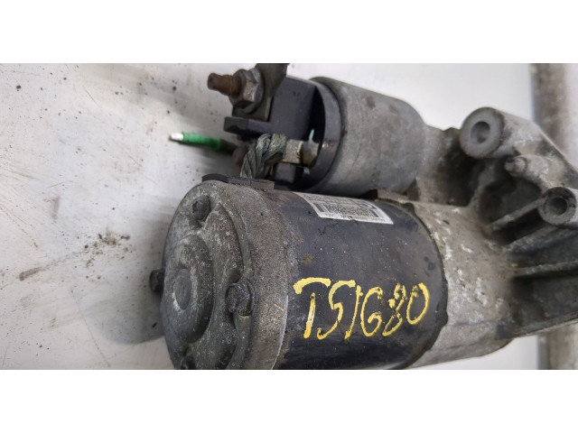 Стартер  Peugeot 5008 2009-2016 1.6     