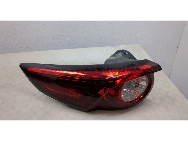 Задний фонарь          