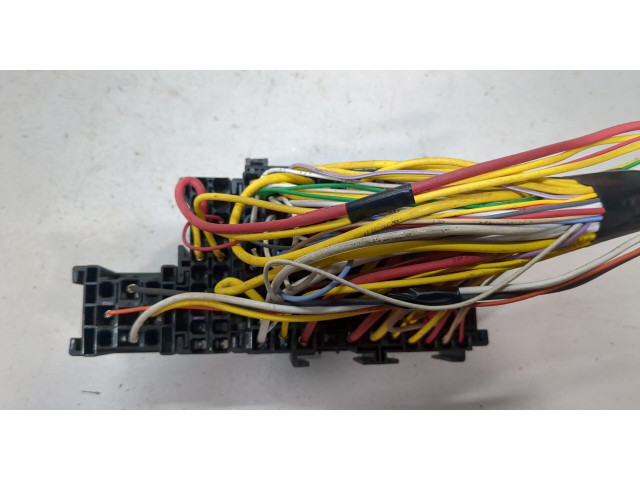 Блок предохранителей Dacia Duster 2010-2017