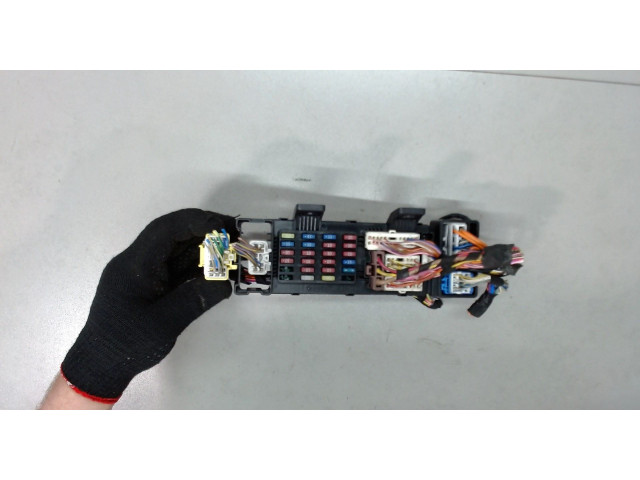 Блок предохранителей Chevrolet Tacuma (Rezzo) AK3659 2