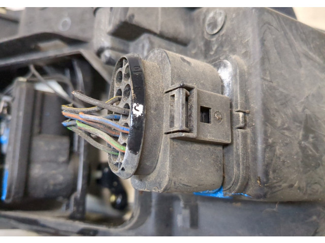 Фара передняя  Ford Focus 1 1998-2004 левая 