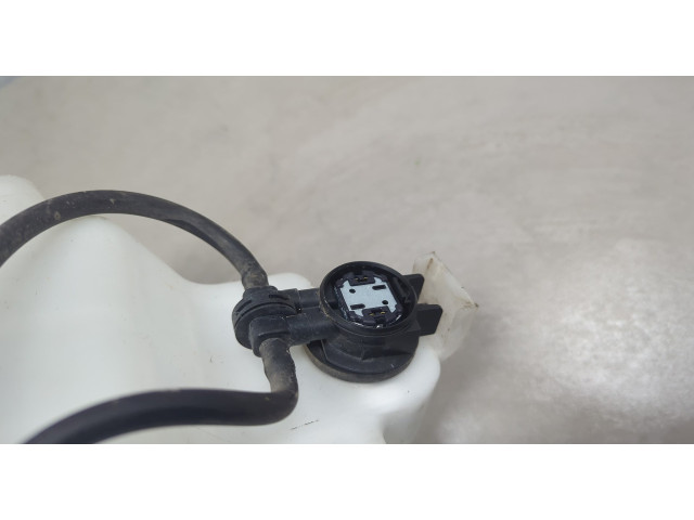 Бачок омывателя  Honda HRV 2015-2021 76841T5RA01, 76805T7WA01   