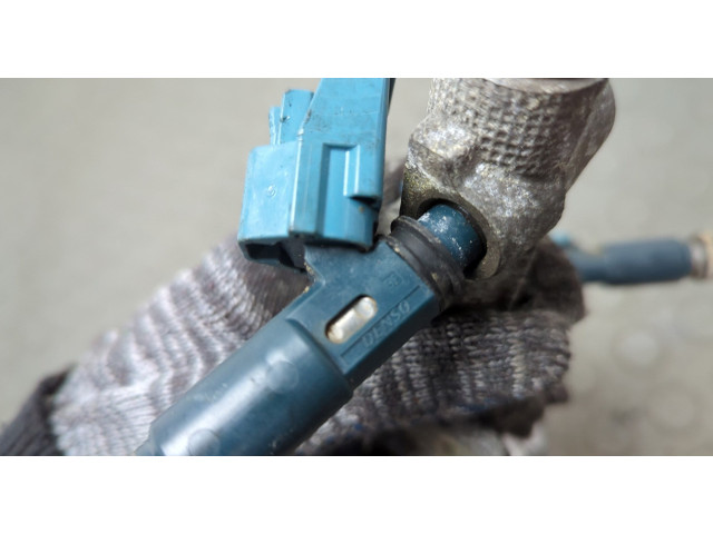 Форсунка топливная Toyota Sequoia 2000-2008 2320950040, 2380750050, 2380850040