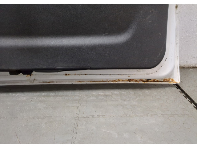 Замок багажника  Chevrolet Tahoe 2006-2014       