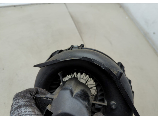 Моторчик печки  Renault Kangoo 1998-2008 8200039211    8200039211   