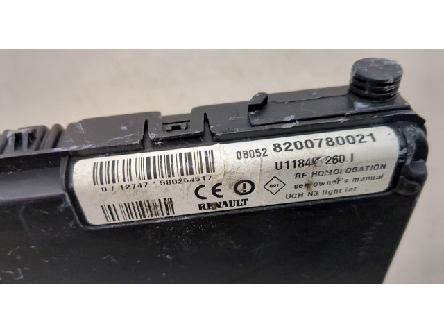 Блок комфорта  Renault Scenic 2003-2009        