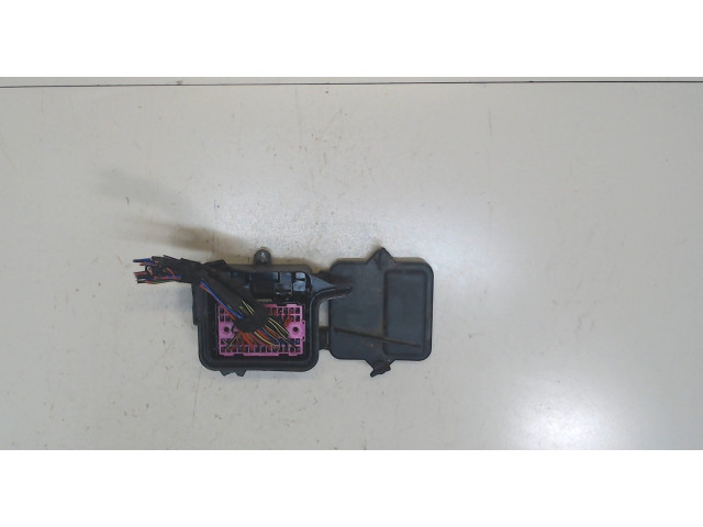 Блок предохранителей Volkswagen Transporter 6 2015-2019 7H0907300