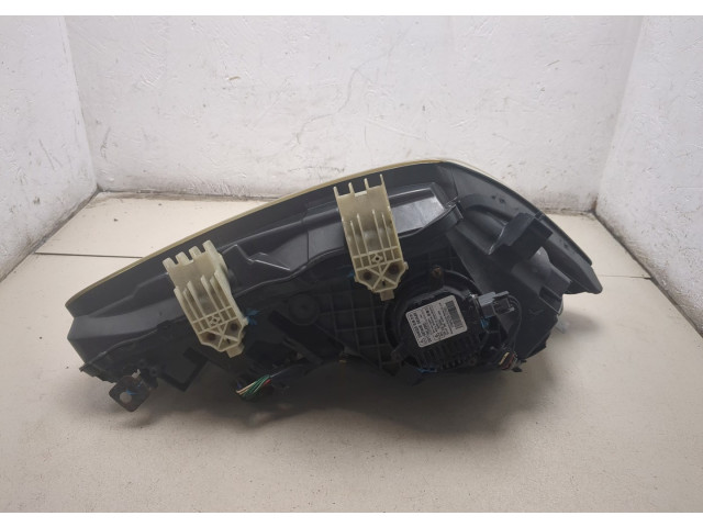 Фара передняя  Infiniti QX56 2010-2013 левая 