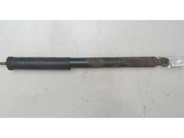 Стойка амортизатора  Mercedes C W203 2000-2007 A2033263000     1.8  бензин