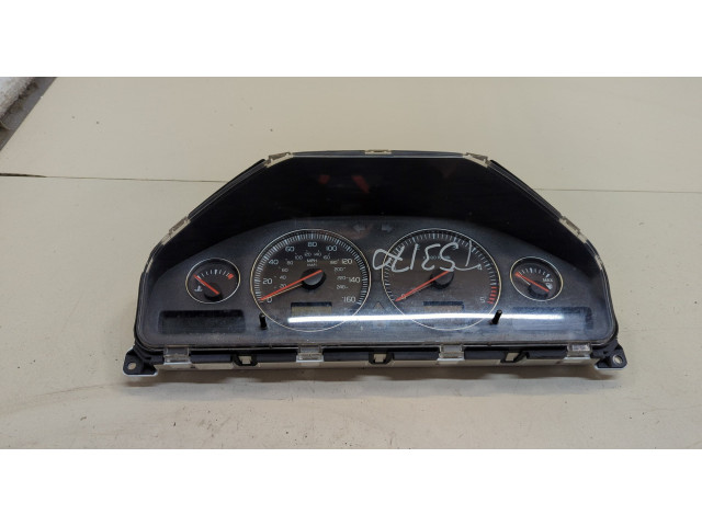 Панель приборов  Volvo V70 2001-2008            