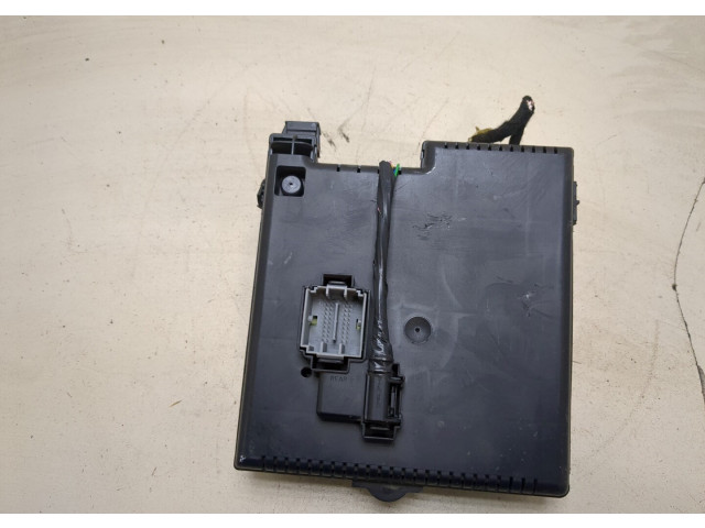 Блок предохранителей  Volvo XC90 2002-2006         