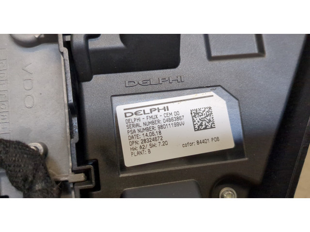 Дисплей бортового компьютера Citroen C4 Picasso 2013-2016 9805089780