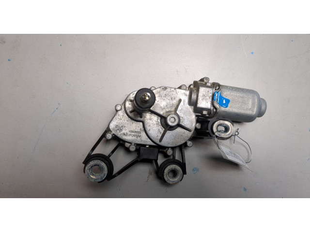 Моторчик заднего дворника  Skoda Fabia 2007-2014      