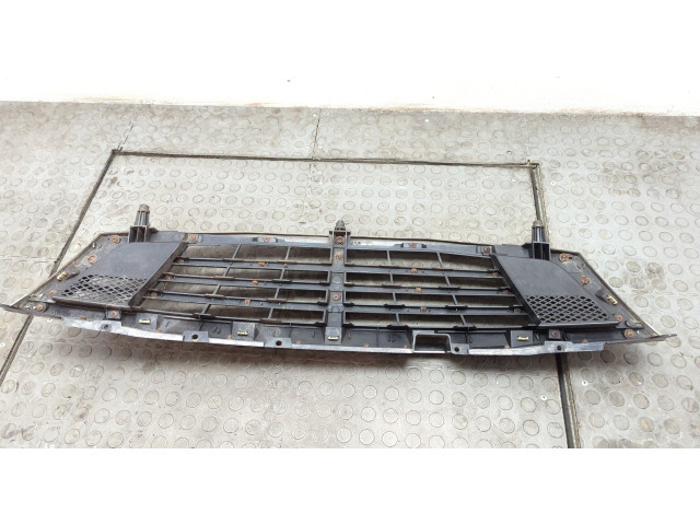 Решетка радиатора SsangYong Rexton 2001-2007 7946008000GAH