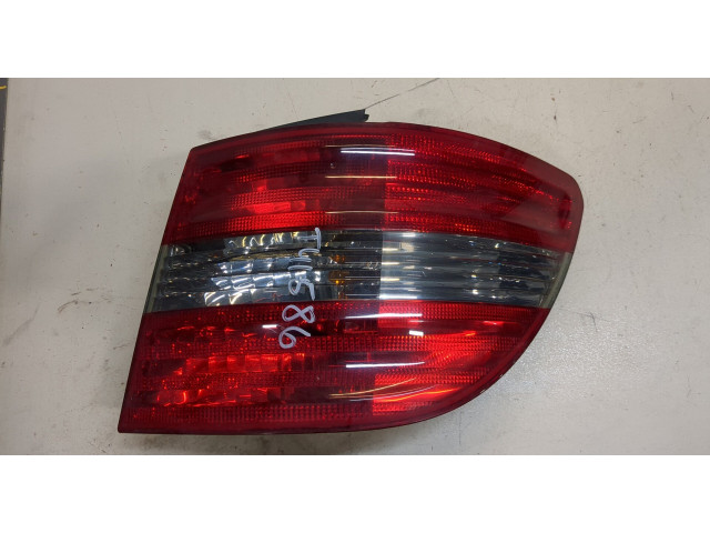 Задний фонарь     A1698202664     