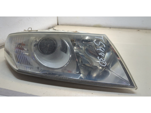 Фара передняя Skoda Octavia (A5) 2004-2013 правая