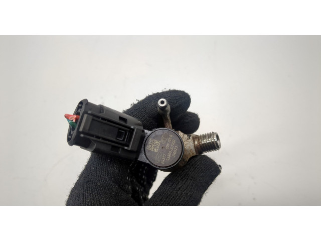 Форсунка топливная KIA Ceed 2018-2021 338002U000