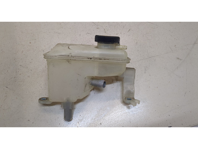 Бачок расширительный Toyota Highlander 1 2001-2007