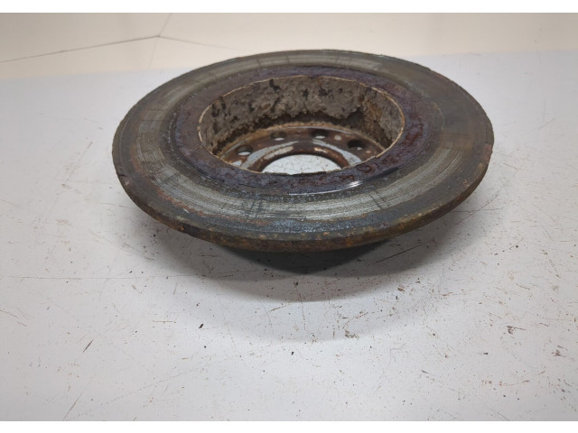 Диск тормозной Skoda Yeti 2013-2018 1.2 задний 1K0615601AB, 5Q0615601F