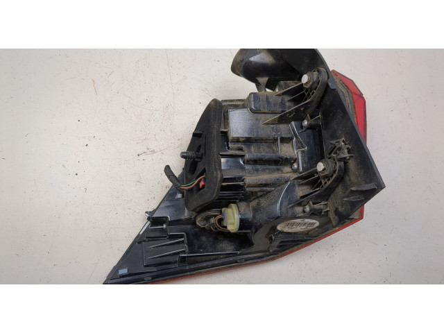 Задний фонарь     5NA945096D     