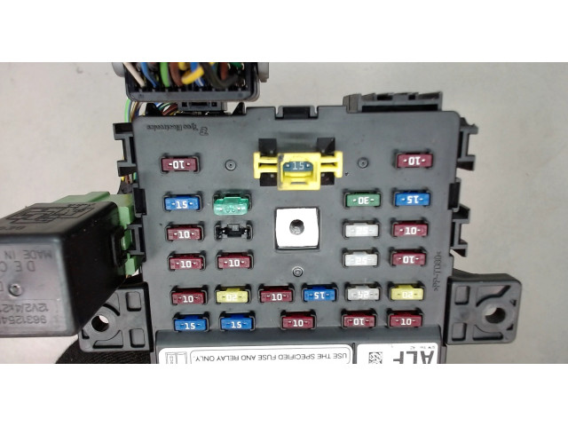 Блок предохранителей Chevrolet Spark 2009- 1.2