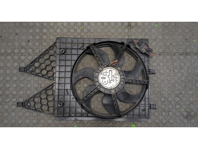 Вентилятор радиатора Audi A1 2010-2014 1.2 бензин