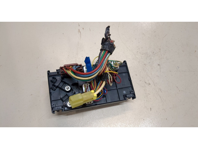 Блок предохранителей  Subaru Tribeca (B9) 2007-2014         