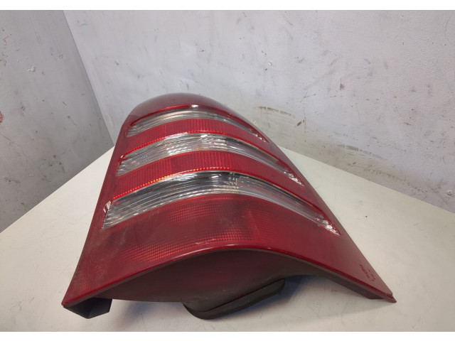 Задний фонарь     2038201244   Mercedes C W203 2000-2007 