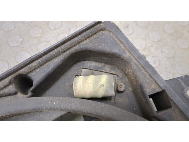 Вентилятор радиатора  Opel Combo 2011-2017           