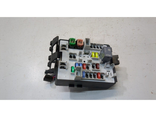 Блок предохранителей Cadillac ATS 2012-2014