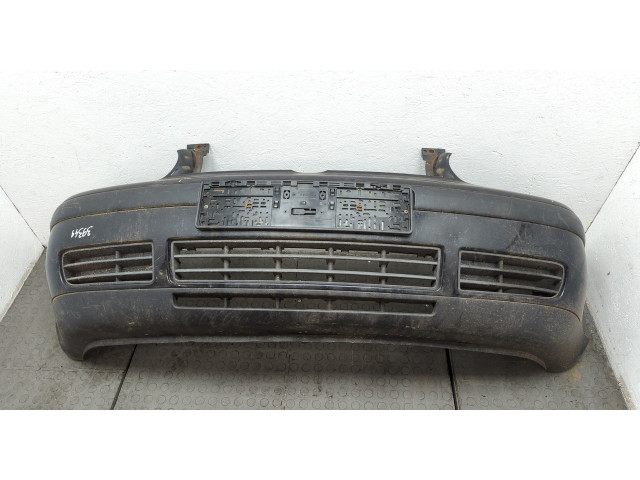 Бампер Volkswagen Golf 4 1997-2005 передний 1J0807217C