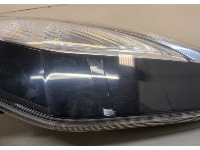 Задний фонарь          