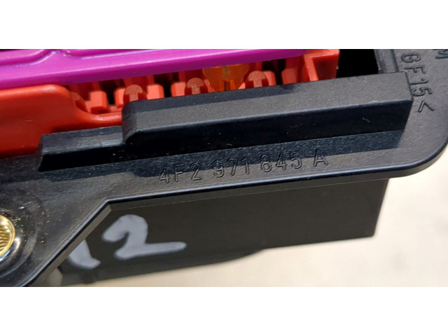 Блок предохранителей Audi A6 (C6) 2005-2011 4F2971845A