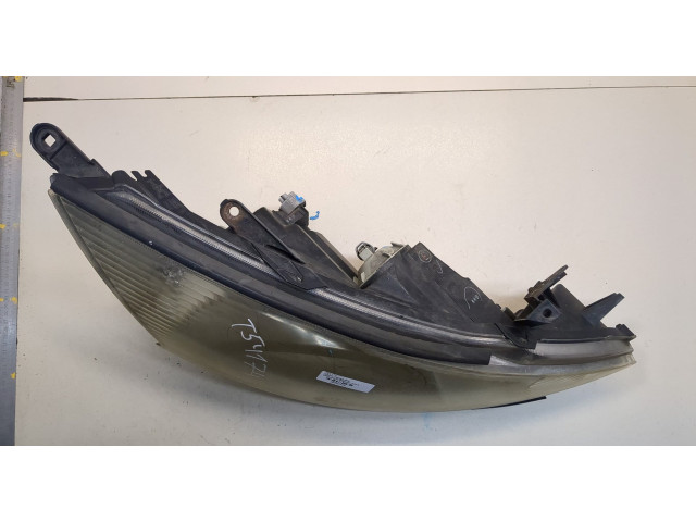 Фара передняя Mitsubishi Grandis правая