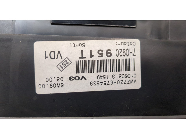 Панель приборов  Volkswagen Transporter 5 2003-2015       7H0920951T     