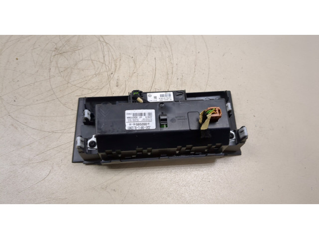 Дисплей бортового компьютера  Citroen DS4 2010-2015        