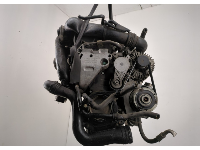 Форсунка топливная Volkswagen Touran 2003-2006 038130073AG