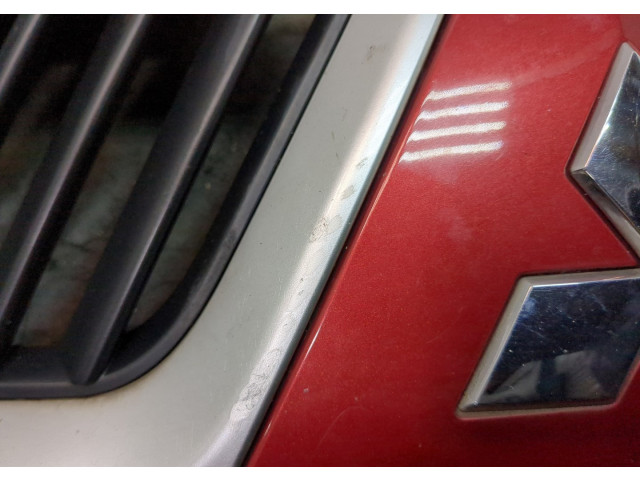 Решетка радиатора Mitsubishi Outlander XL 2006-2012