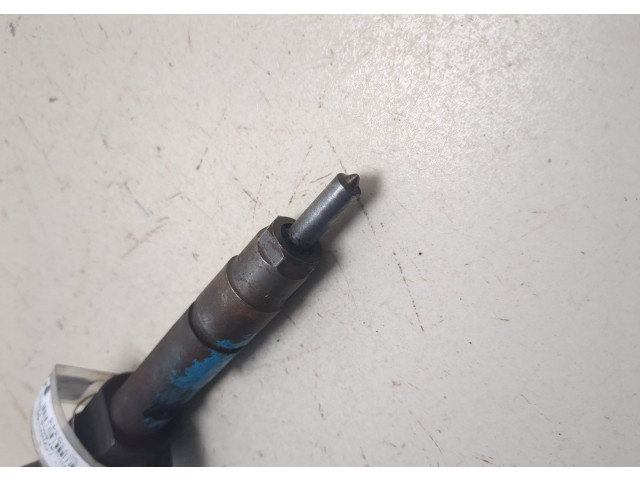 Форсунка топливная Mitsubishi Carisma 1995-2004 MW30620711, 0445110021