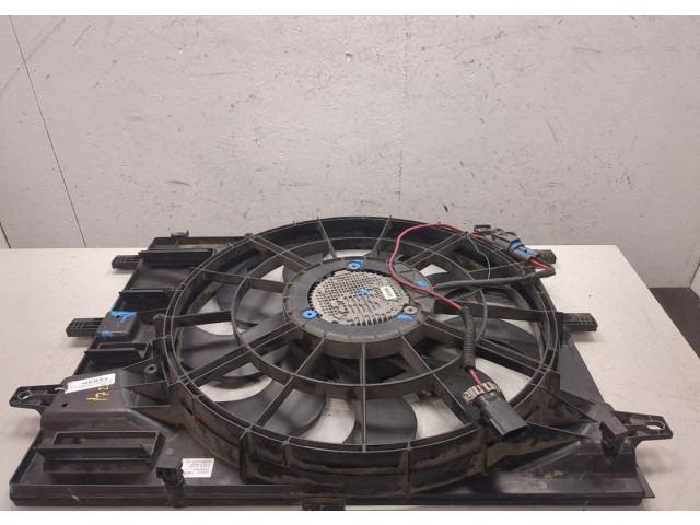 Вентилятор радиатора  Chevrolet Equinox 2017-           