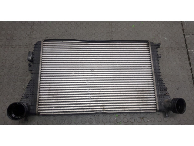 Интеркулер  Volkswagen Jetta 5 2004-2010       